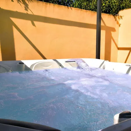 Ferienhaus Maison Les Chenes - Jacuzzi - Calme & Idealement Situe - Clim - Salle De Jeux - Parking Sauzet (Drome)